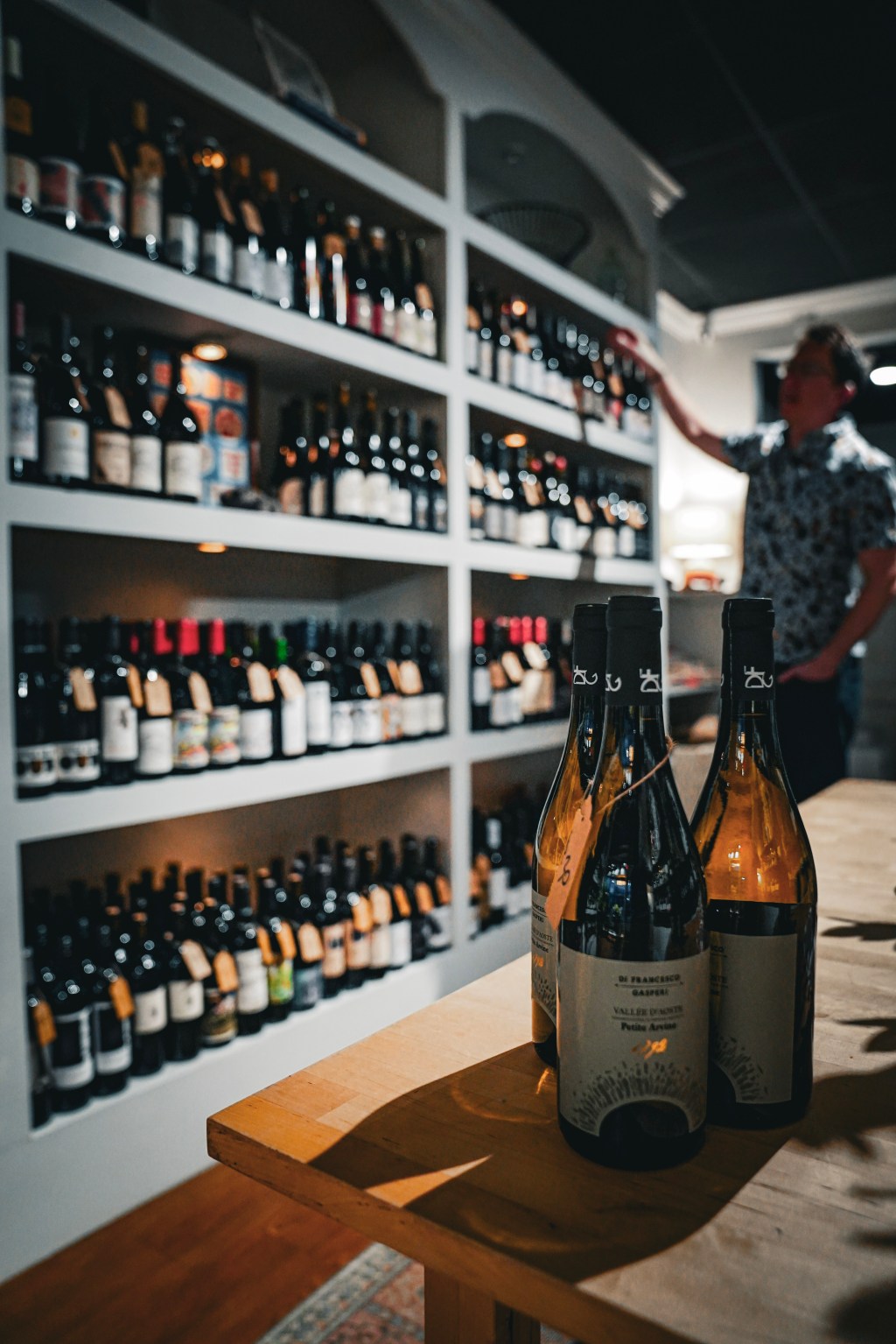 Satellite Bottle Shop: Capturing the Essence of Dedham’s Natural Wine&nbsp;Haven